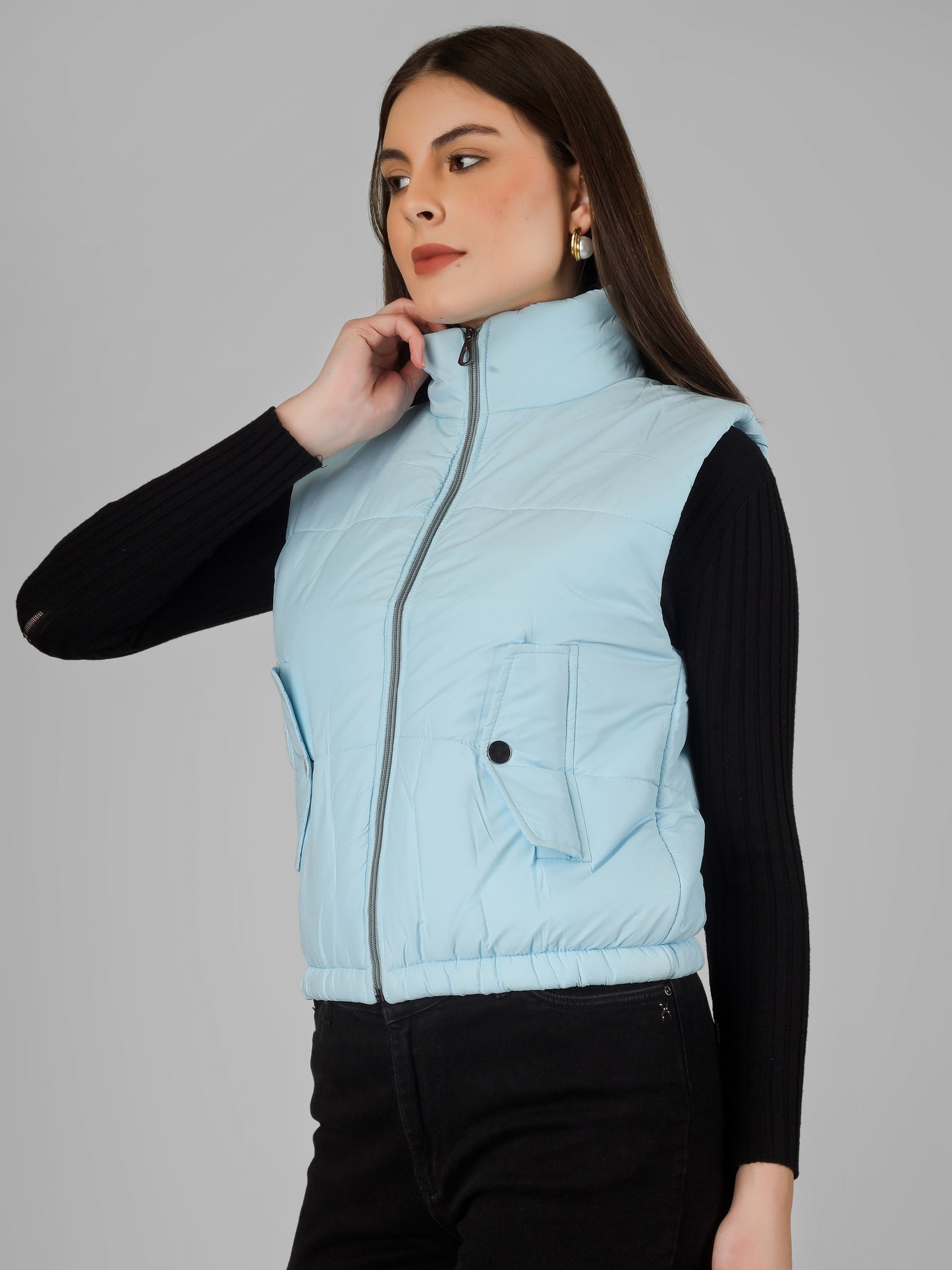 Lavozia sleeveless crop jacket for women