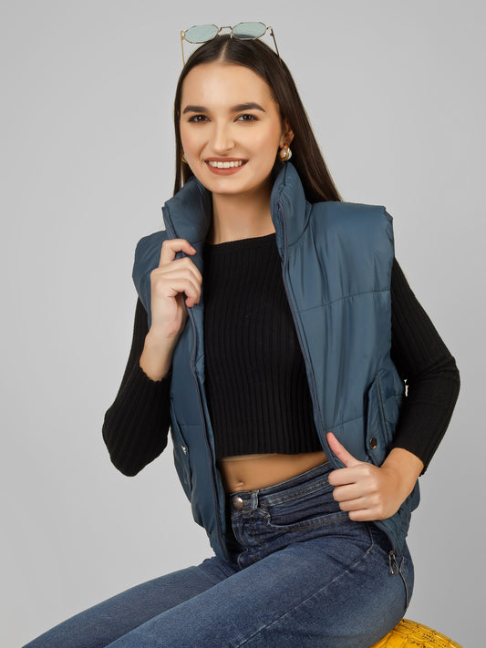 Lavozia sleeveless crop jacket for women