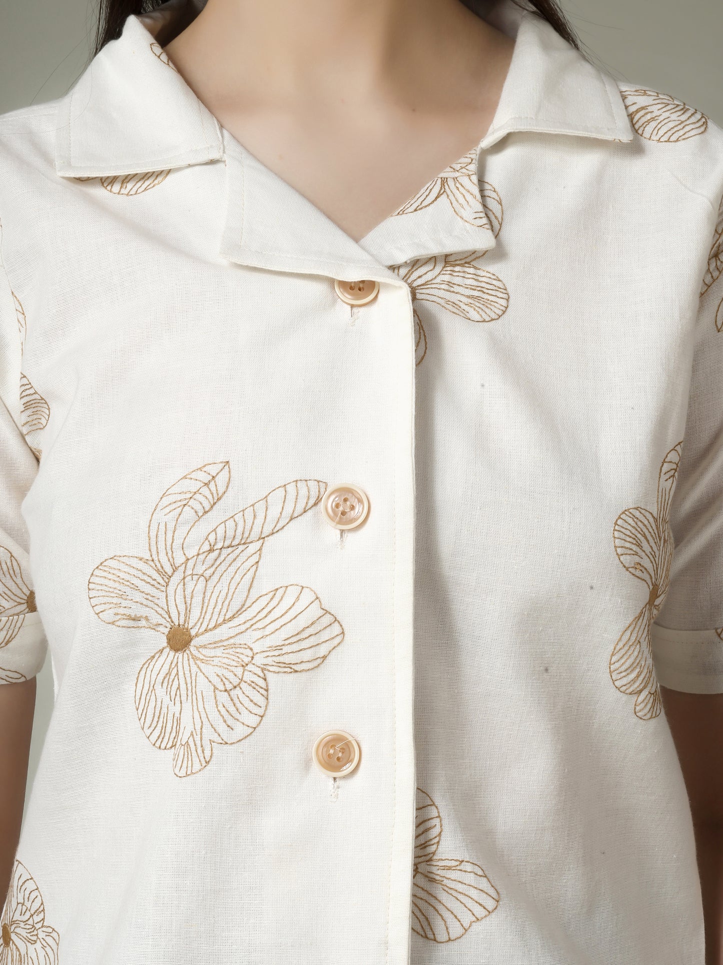 Women Flower Embroidered Linen Blend Casual Shirt